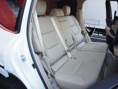 2023 Toyota LAND CRUISER 300 — фото 10