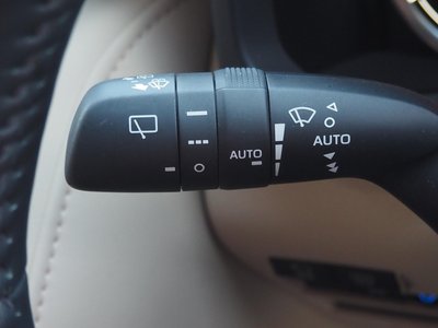 صورة مصغرة 62 لـ 2023 Toyota LAND CRUISER 300