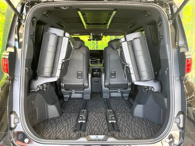 2023 Toyota ALPHARD thumbnail 11