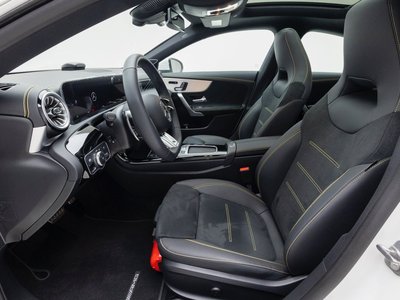 MERCEDES-BENZ CLA - 10