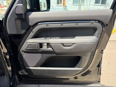 صورة مصغرة 30 لـ 2024 LAND Rover DEFENDER