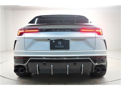 2019 Lamborghini URUS 照片 6