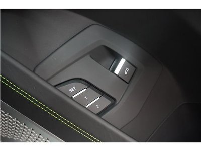 2019 Lamborghini URUS 缩略图 34