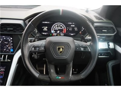 2019 Lamborghini URUS 照片 9