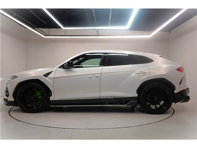 2019 Lamborghini URUS 照片 8