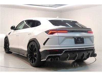 2019 Lamborghini URUS 照片 7