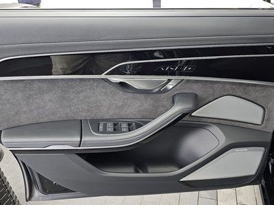 2021 AUDI A8 — миниатюра 15