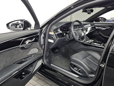 2021 AUDI A8 — миниатюра 13