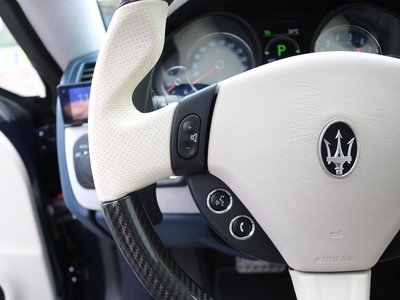 2019 Maserati GRANTURISMO thumbnail 16
