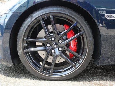 2019 Maserati GRANTURISMO 照片 3