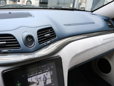 2019 Maserati GRANTURISMO thumbnail 25