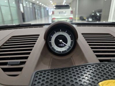صورة مصغرة 13 لـ 2024 Porsche 911