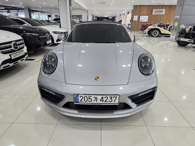صورة 2 لـ 2024 Porsche 911