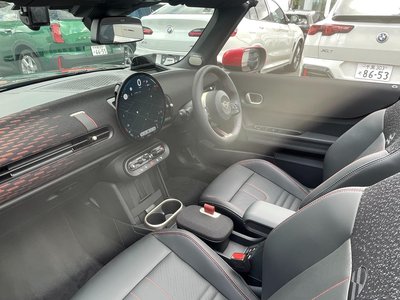 صورة 15 لـ 2025 MINI COOPER CONVERTIBLE