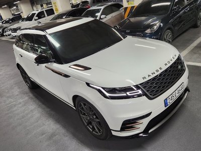 LAND ROVER RANGE ROVER VELAR - 1