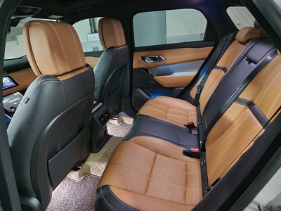 LAND ROVER RANGE ROVER VELAR - 10