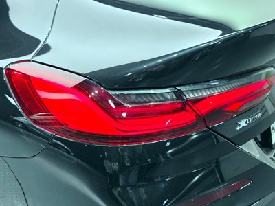 BMW 8 SERIES - 10