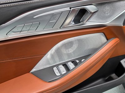 2024 BMW 8 SERIES 缩略图 27