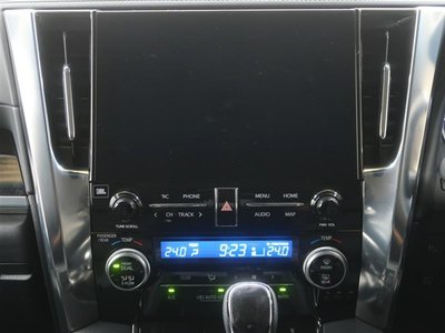 2022 Toyota ALPHARD thumbnail 21