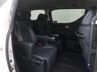 2022 Toyota ALPHARD thumbnail 19