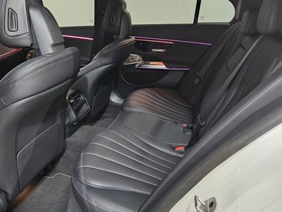 MERCEDES-BENZ E-CLASS - 10