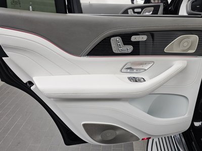 صورة مصغرة 15 لـ 2023 Mercedes-BENZ GLS