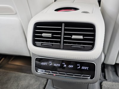 صورة مصغرة 32 لـ 2023 Mercedes-BENZ GLS