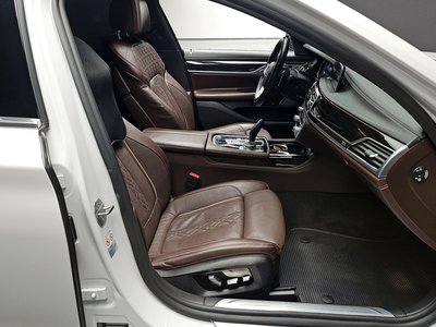 BMW 7 SERIES - 10