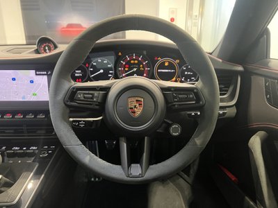 PORSCHE 911 - 9