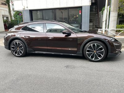 2023 Porsche TAYCAN 照片 1