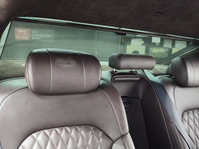 2019 Genesis G90 — миниатюра 17