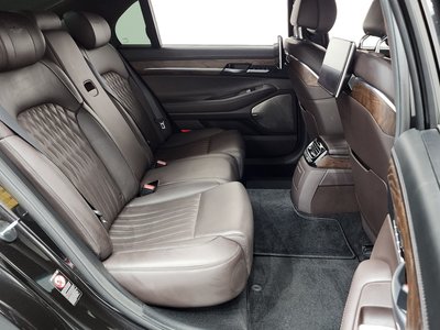 2019 Genesis G90 — миниатюра 12