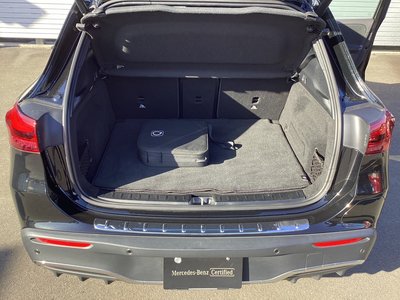 MERCEDES-BENZ EQA - 6