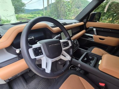 صورة 5 لـ 2024 LAND Rover DEFENDER