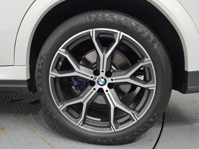 صورة 8 لـ 2023 BMW X6