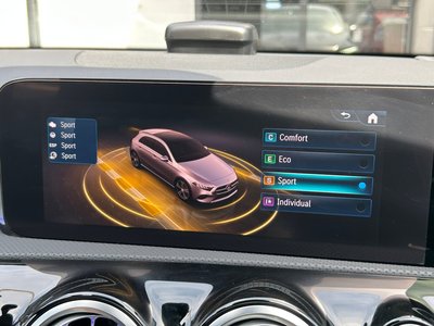 2025 Mercedes-BENZ A-CLASS 缩略图 28
