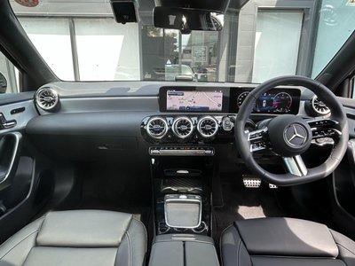 2025 Mercedes-BENZ A-CLASS 缩略图 21
