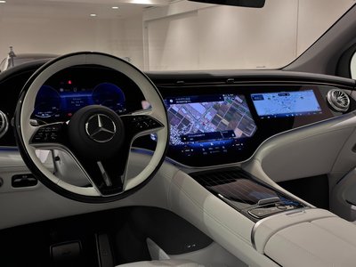 MERCEDES-BENZ EQS SUV MAYBACH - 2