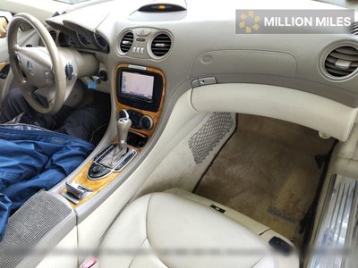 MERCEDES-BENZ SL - 3