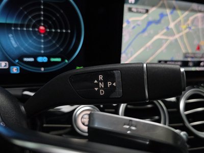 MERCEDES-BENZ E-CLASS - 9