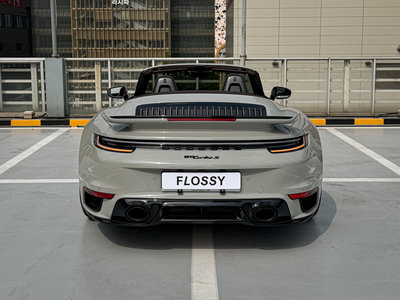صورة 3 لـ 2023 Porsche 911