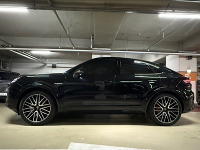 PORSCHE CAYENNE - 3