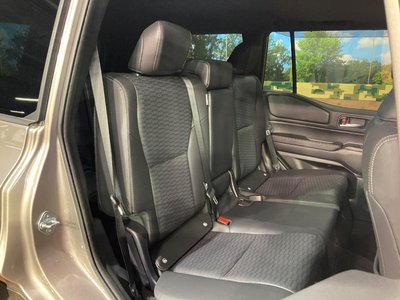 TOYOTA LAND CRUISER 250 - 9