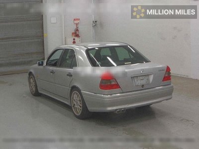 MERCEDES-BENZ C-CLASS - 2