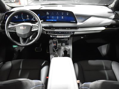 CADILLAC XT4 - 5