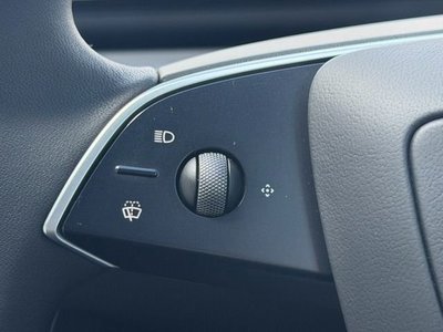 2025 Tesla MODEL Y thumbnail 42