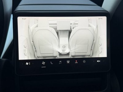 2025 Tesla MODEL Y thumbnail 37