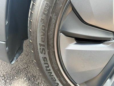 2025 Tesla MODEL Y thumbnail 24