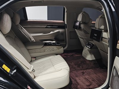 2020 Genesis G90 — миниатюра 16