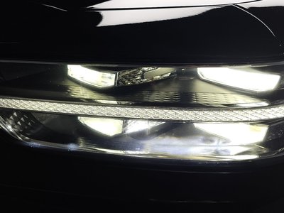 2020 Genesis G90 照片 9